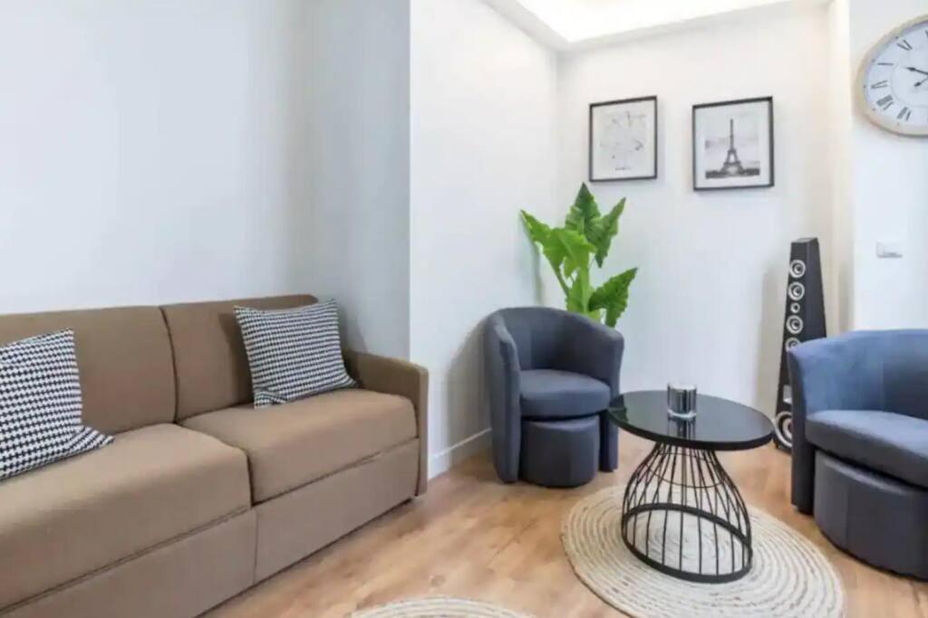 Roses Appartement Proche Sacree-Coeur/Montmarte Париж Екстериор снимка